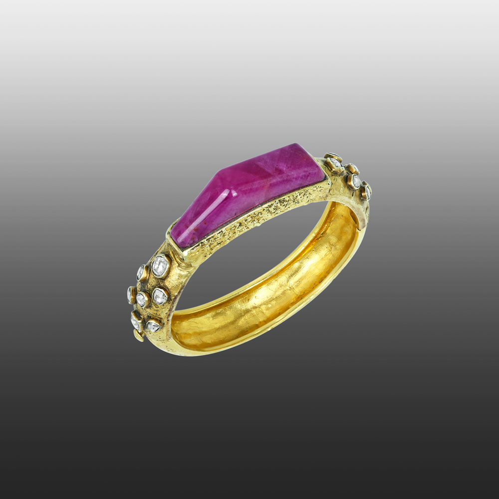 Ruby colourstone Bangle with Polki Diamonds